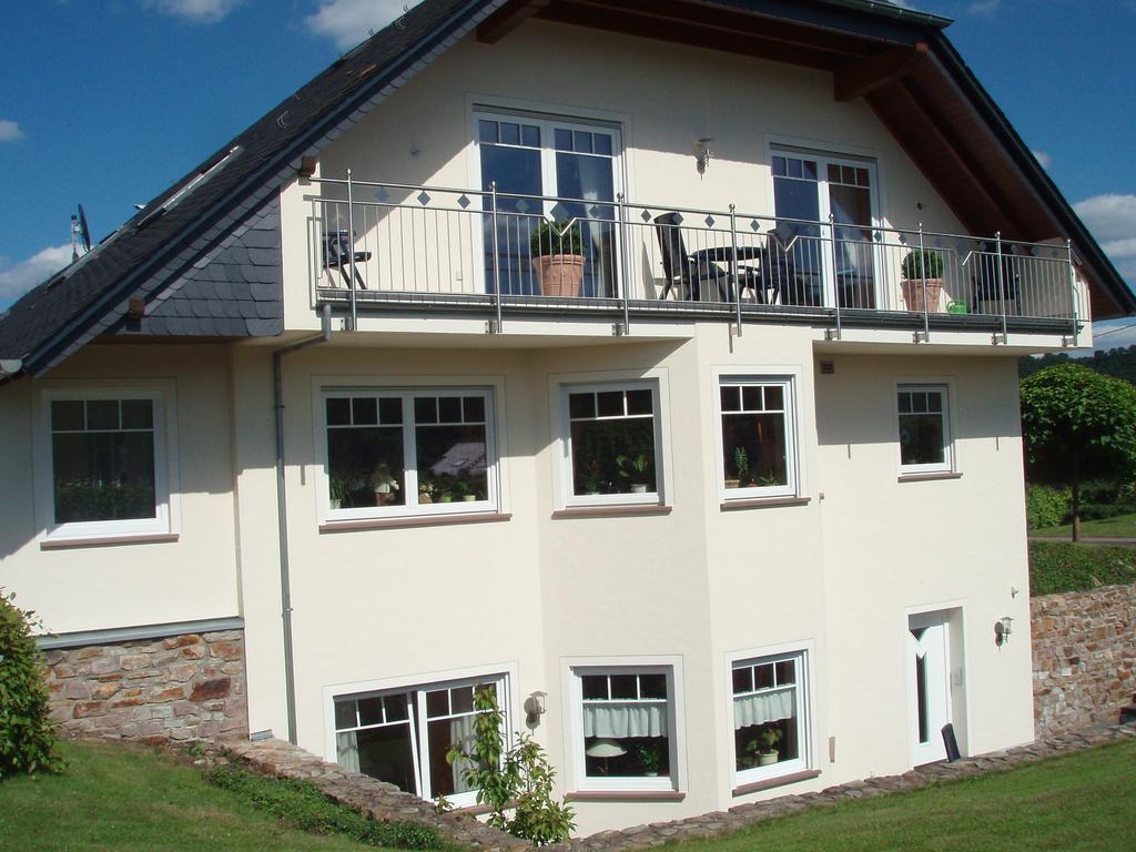 Sch Ne Wohnung In Der Moselregion Kinheim Экстерьер фото