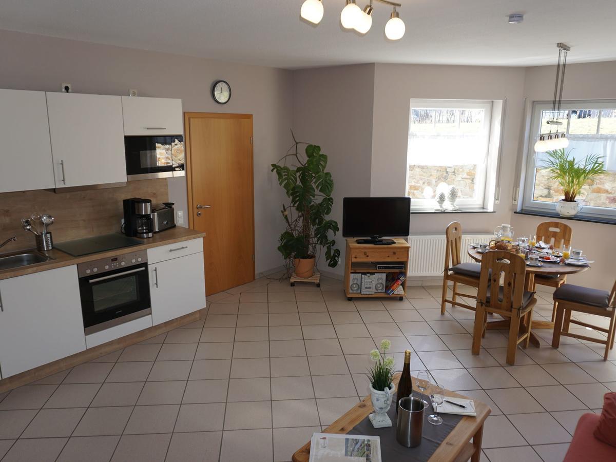 Sch Ne Wohnung In Der Moselregion Kinheim Экстерьер фото